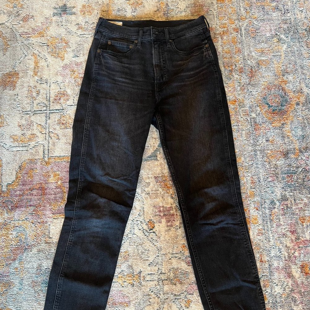 GAP Cigarette High Rise Straight Leg Jean
